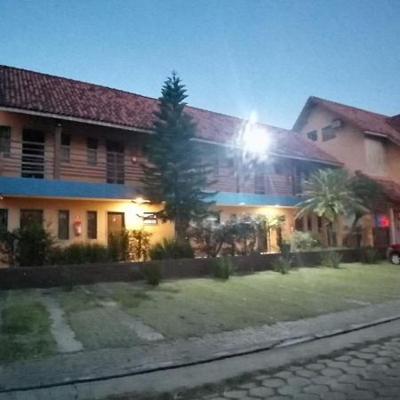 Pousada Pier36 Peruíbe Exterior photo